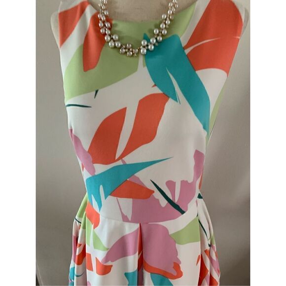 Taylor Dresses Women's Sleeveless Abstract Print Fit and Flare Dress - Picture 3 of 4